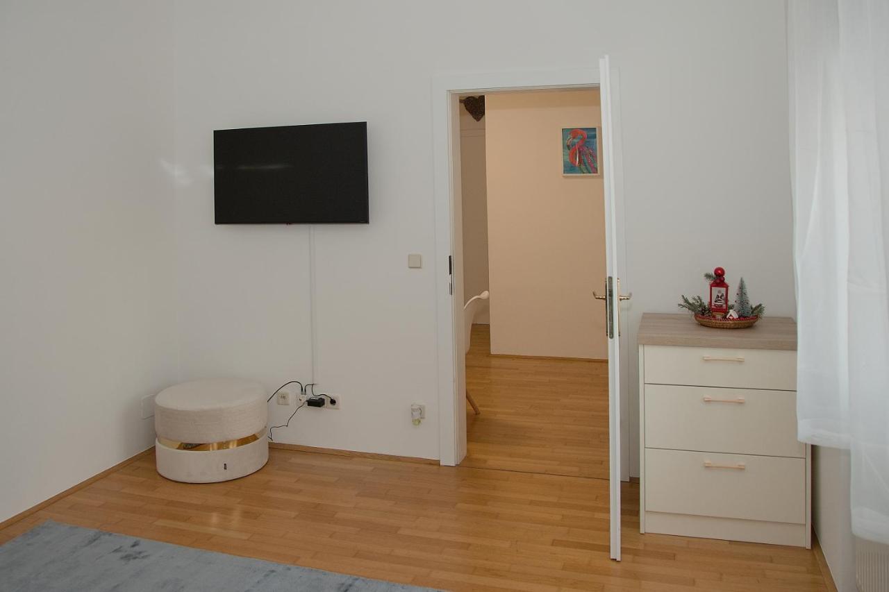 Blue Lotus Appartement *